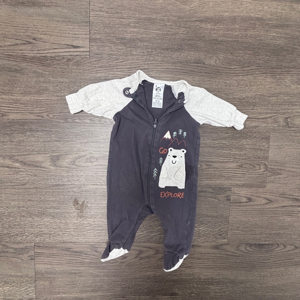 Newborn Burt's Bees Babyx1, Gerberx3 Footies Set w Elbow Patches & Graphics - Picture 9 of 11